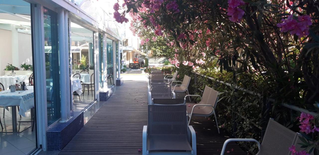 Hotel Felix Rimini Exterior photo