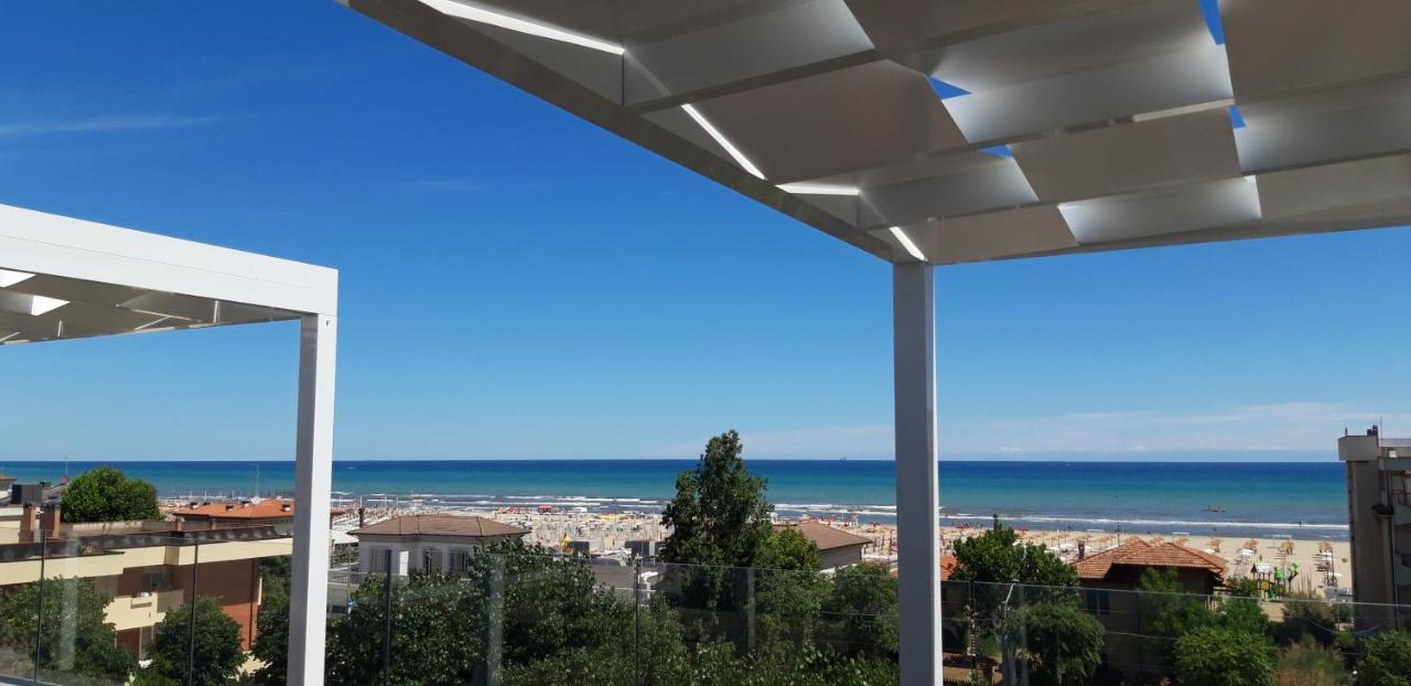 Hotel Felix Rimini Exterior photo