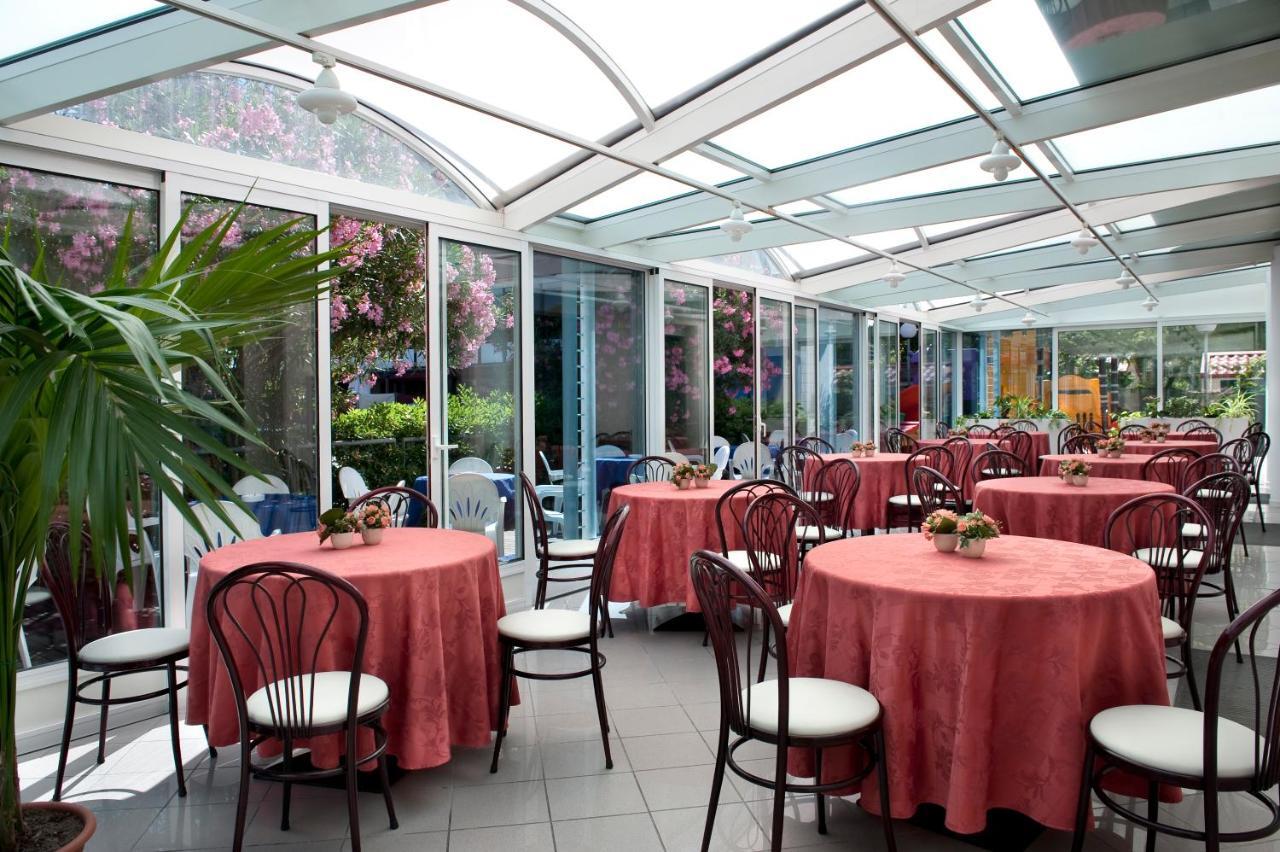 Hotel Felix Rimini Exterior photo